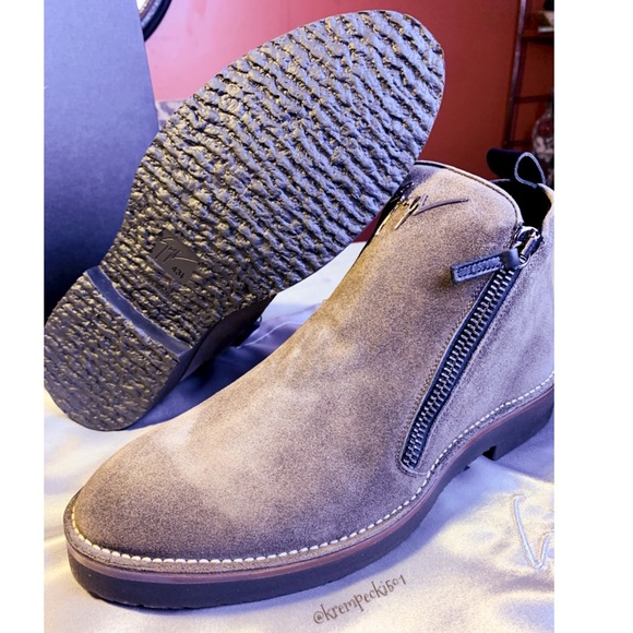 giuseppe zanotti • NEW • mens designer suede boots main image 10